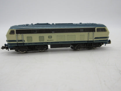 Roco N - N23421 - Dieselloc, BR 215 an de DB - Digitaal