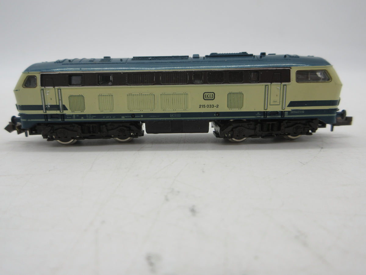Roco N - N23421 - Dieselloc, BR 215 an de DB - Digitaal