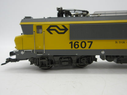 Märklin H0 - 3326- E-loc, Serie 1600 "Langste reizigerstrein" van de NS - Analoog