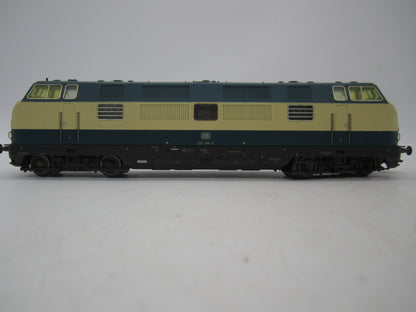 Märklin H0 - 3581 - Diesellocomotief, BR 221 van de DB - FX Digitaal/Sound