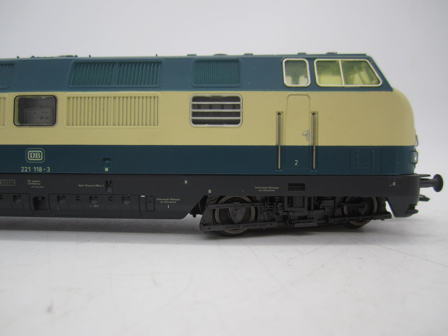 Märklin H0 - 3581 - Diesellocomotief, BR 221 van de DB - FX Digitaal/Sound