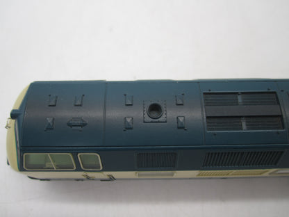 Märklin H0 - 3581 - Diesellocomotief, BR 221 van de DB - FX Digitaal/Sound