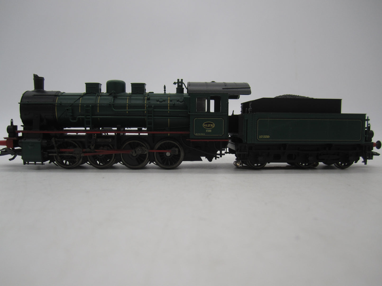 Märklin H0 - 37553 - Stoomloc met tender, Serie 81 van de NMBS - Digitaal