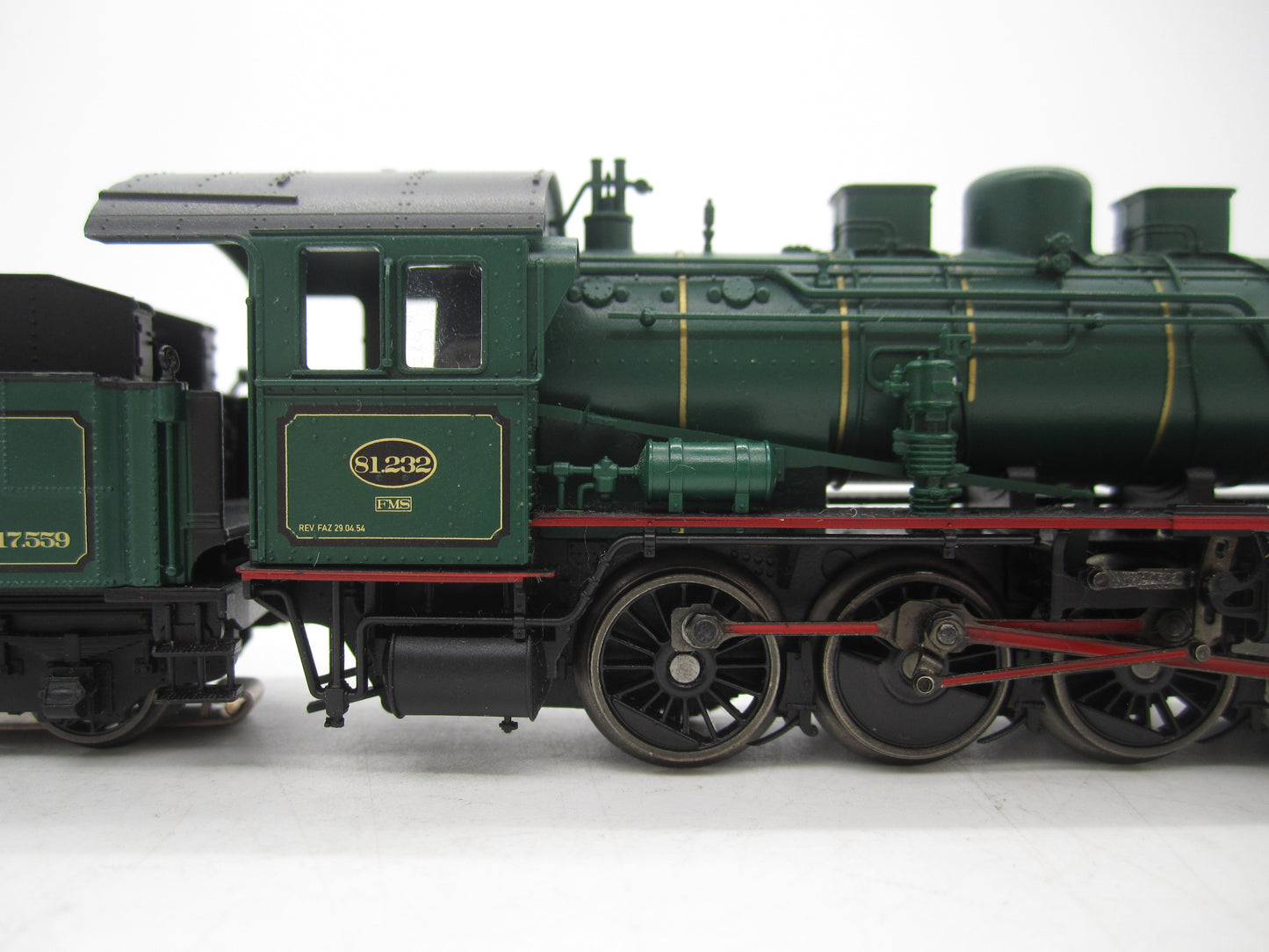 Märklin H0 - 37553 - Stoomloc met tender, Serie 81 van de NMBS - Digitaal