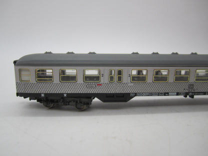Fleischmann Piccolo N - 8122 - 2e klas rijtuig 'Silberlinge' van de DB, met verlichting