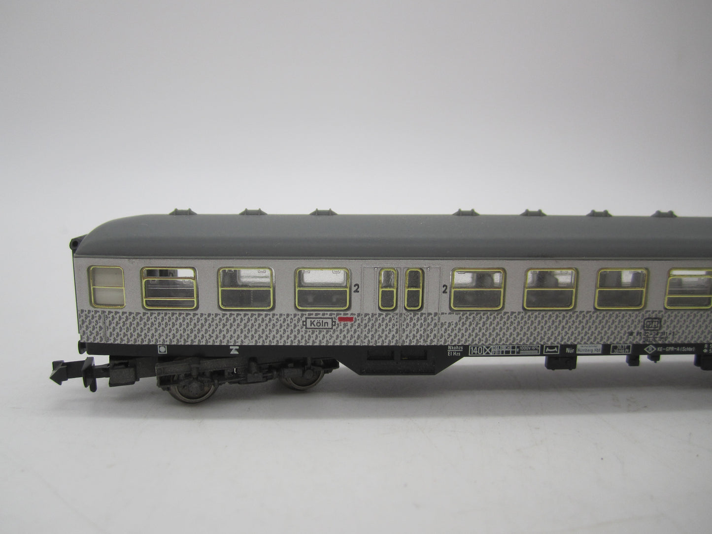 Fleischmann Piccolo N - 8122 - 2e klas rijtuig 'Silberlinge' van de DB, met verlichting
