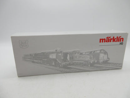 Märklin H0 - 39942 - Tweeweg Unimog met kerstboom "Kersttransport" - MFX+/Sound