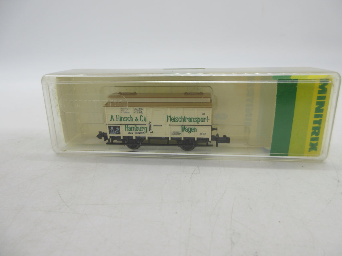 Minitrix N - 13646 - Gesloten goederenwagen "A. Hinsch & Co Fleischtransport" van de KPEV
