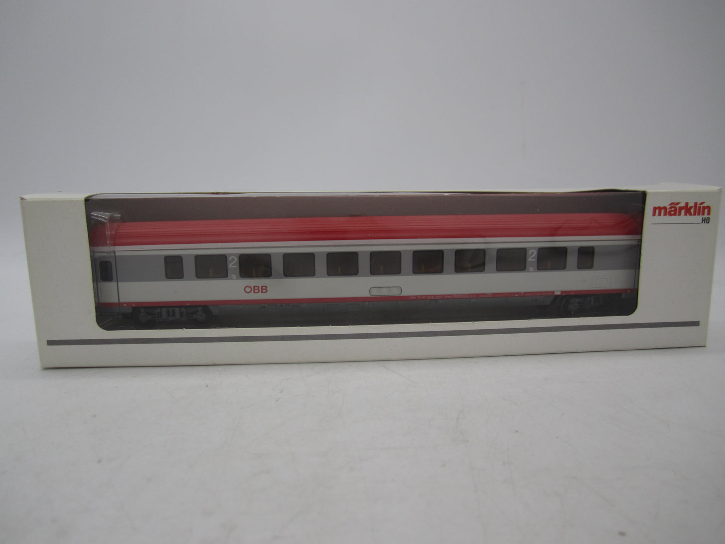 Märklin H0 - 42722 - Personenrijtuig 2e klas van de ÖBB, met verlichting