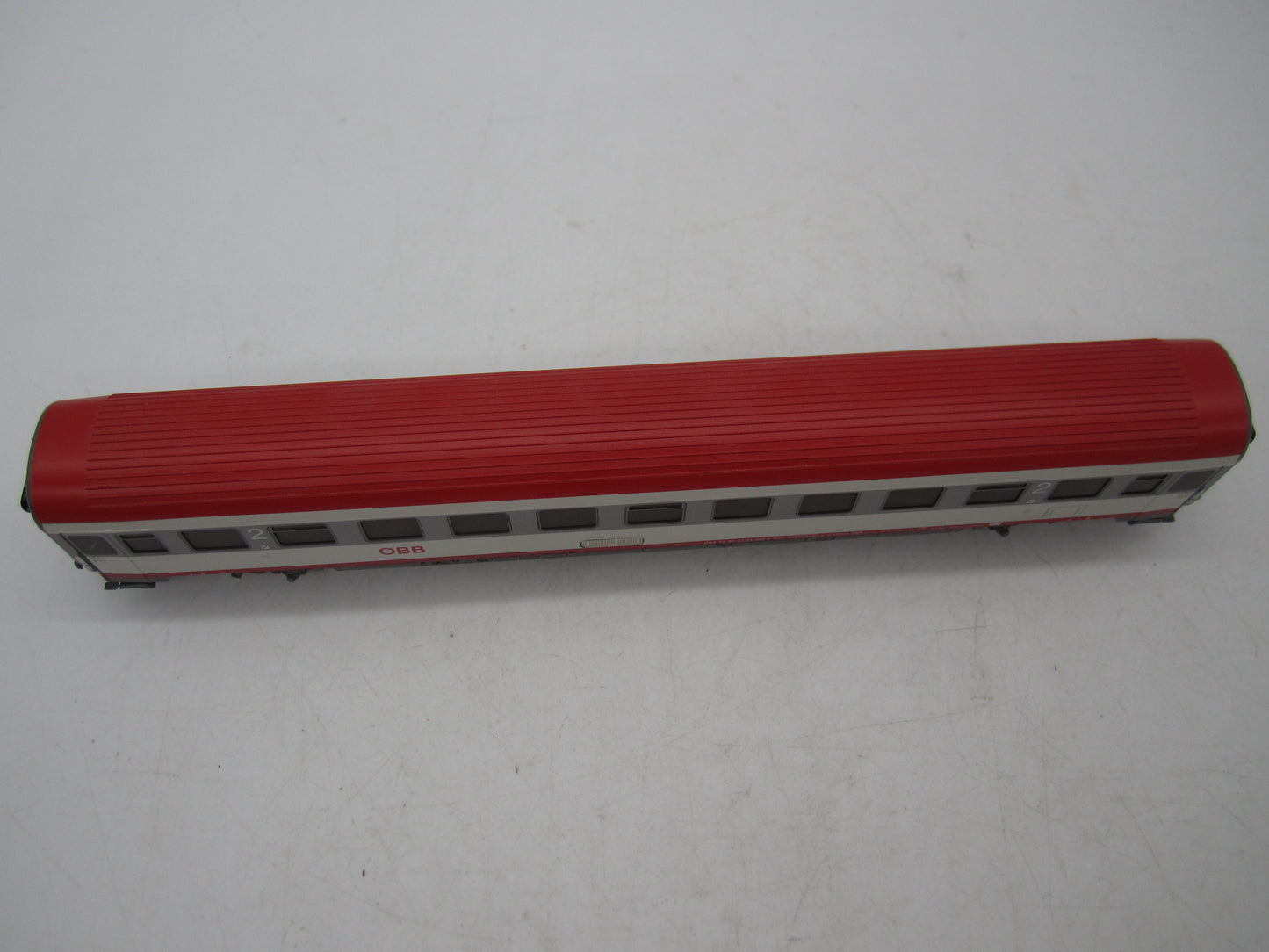 Märklin H0 - 42721 - Personenrijtuig 2e klas van de ÖBB, met verlichting