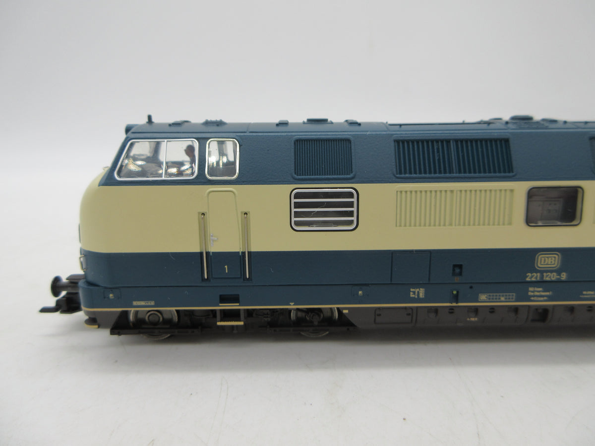 Märklin H0 - 39824 - Dieselloc, BR 221 van de DB - MFX+/Sound