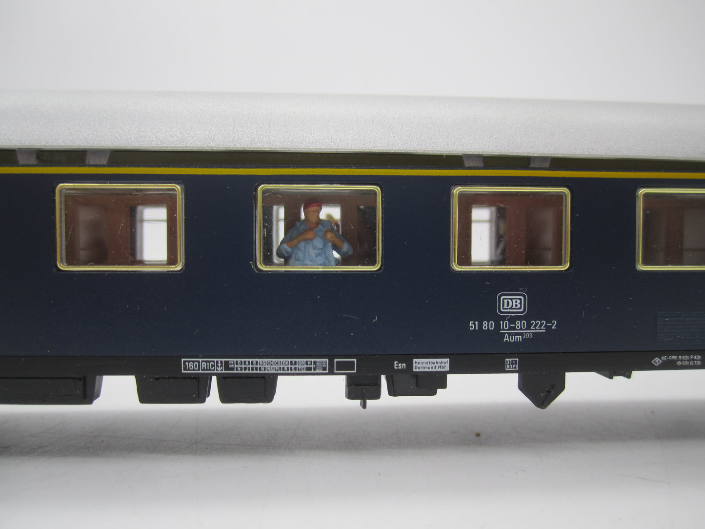 Fleischmann H0 - 5103 - Personenwagen 1e klas van de DB, met verlichting