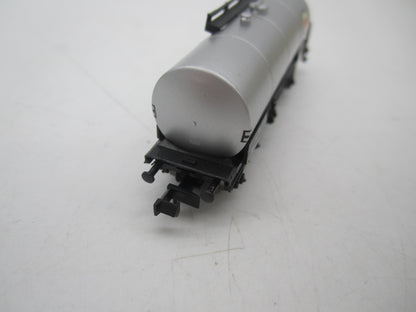 Minitrix N - 15420-07 - Ketelwagen "Esso" van de DB