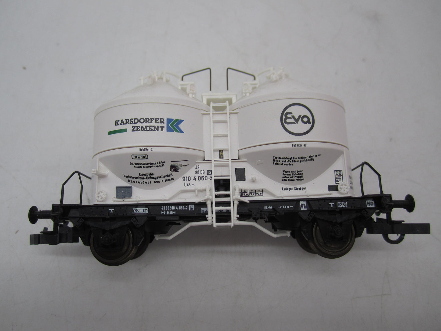 Roco H0 - 44055 - 3-delige set silowagens van de DB