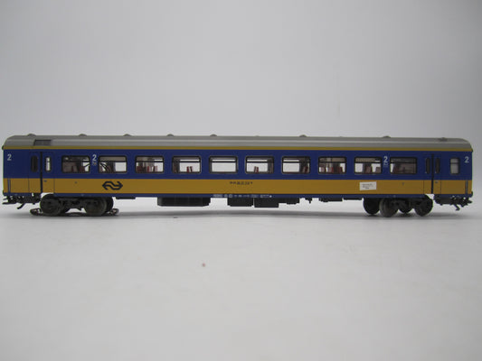 Märklin H0 - 4165 - Personenwagen 2e klas van de NS, met verlichting en kortkoppelingen