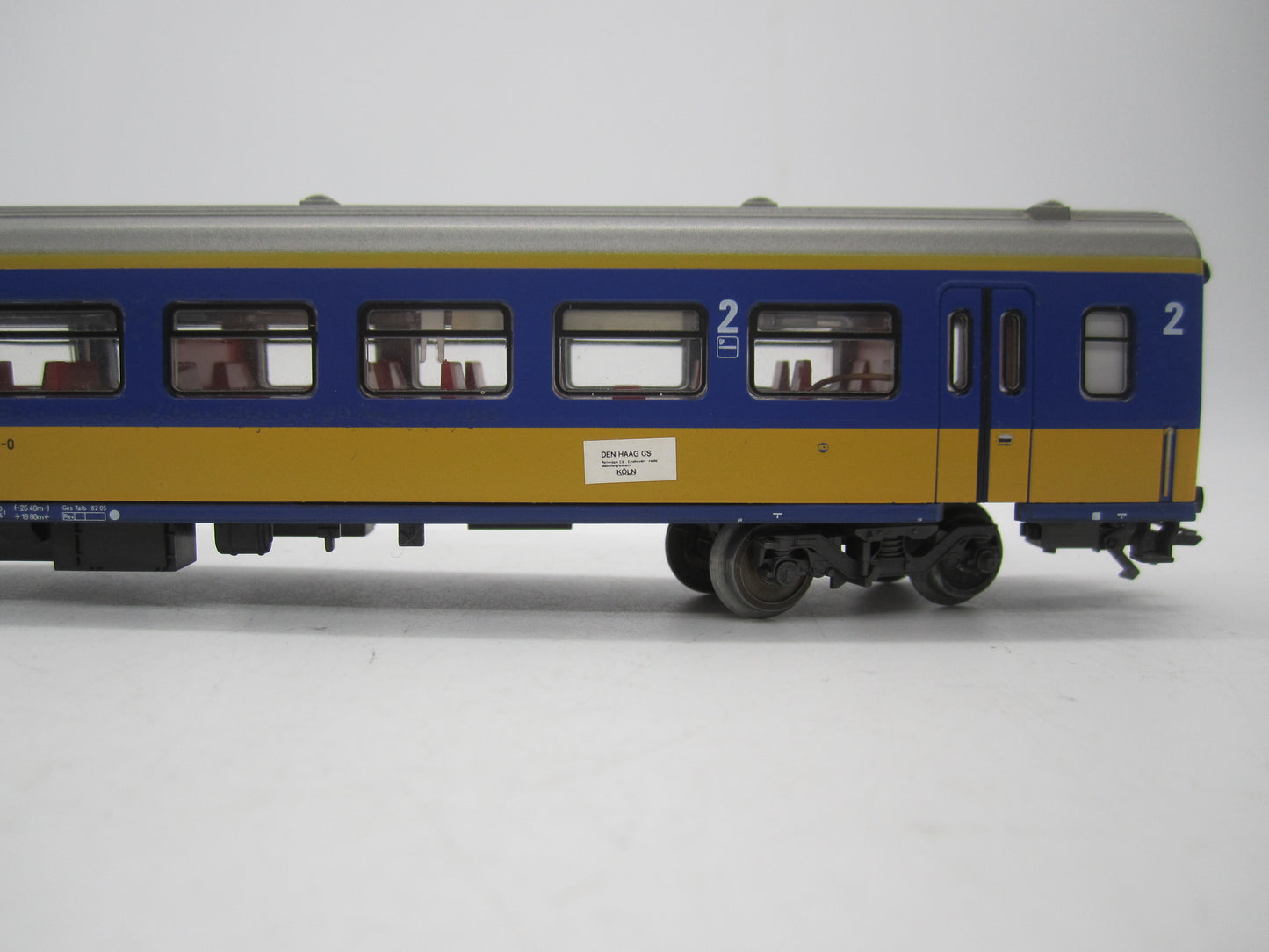 Märklin H0 - 4165 - Personenwagen 2e klas van de NS, met verlichting en kortkoppelingen