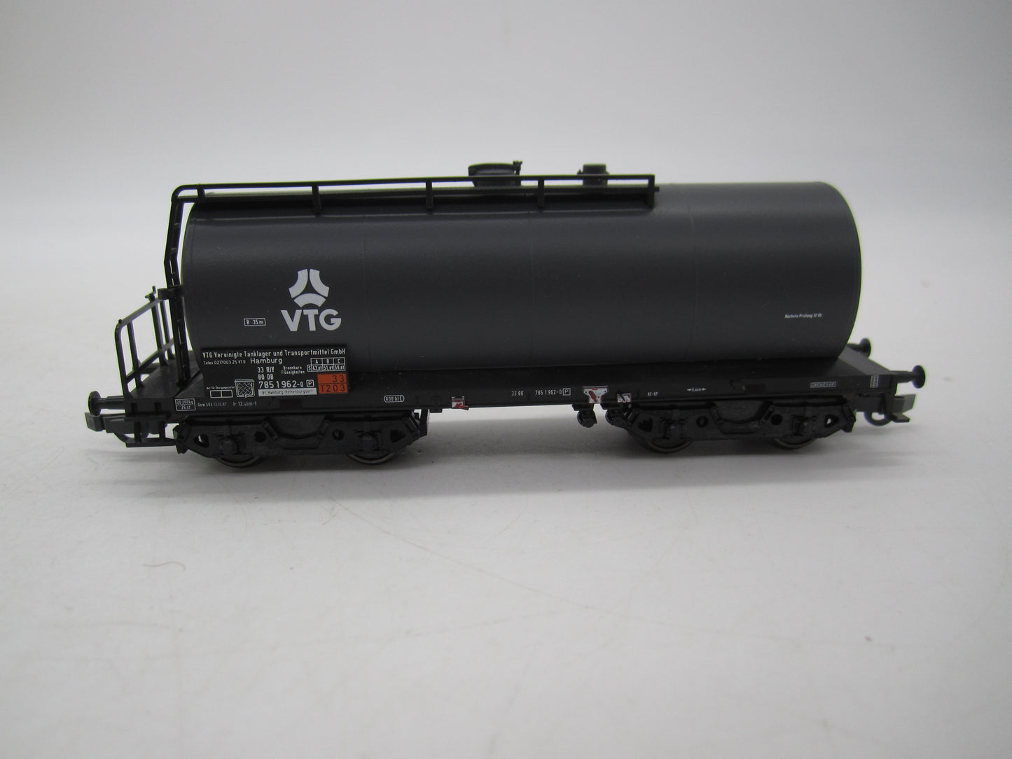 Trix H0 - 23819 - 2-delige ketelwagenset "VTG" van de DB