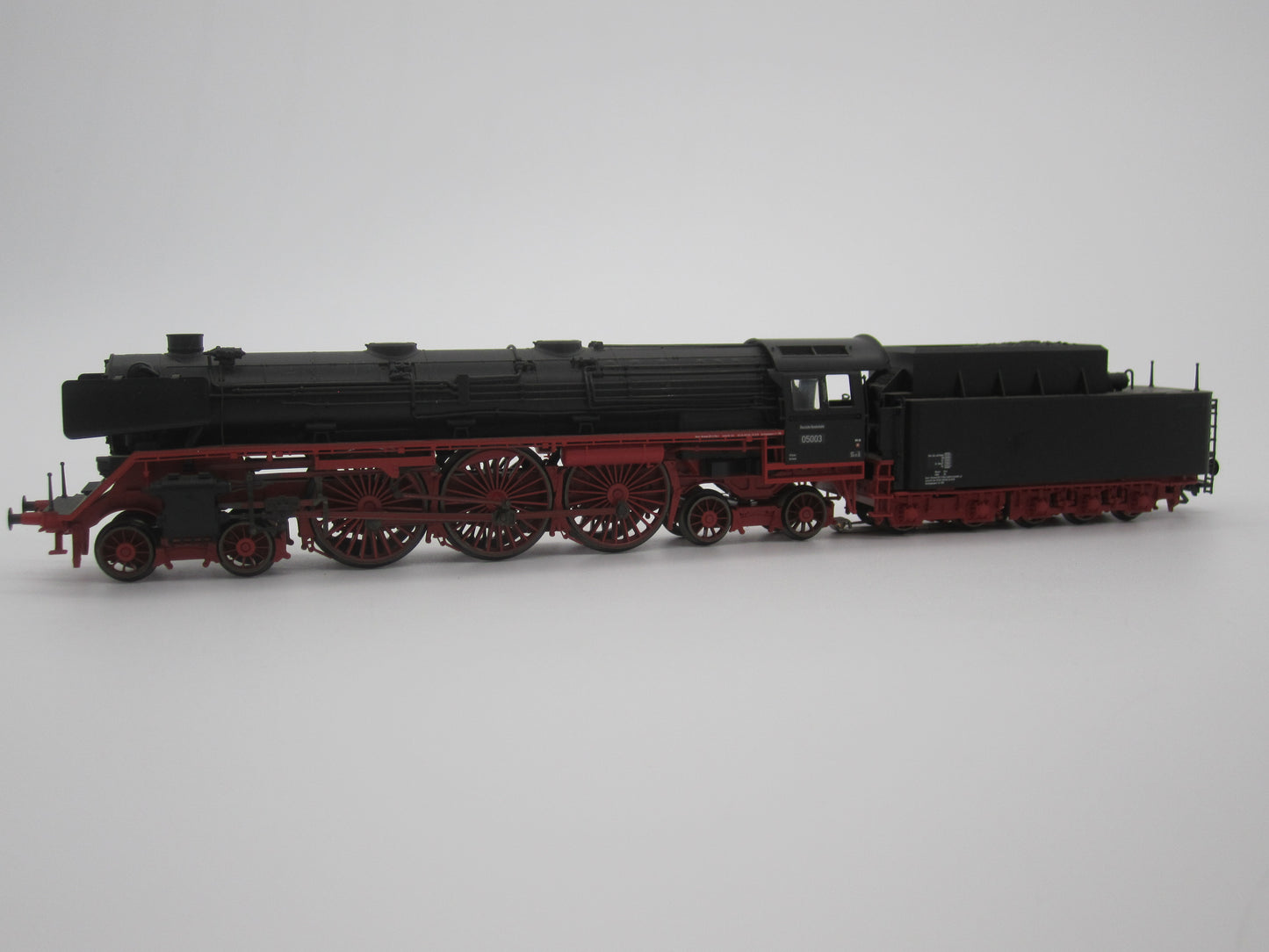 Märklin H0 - 39050 - Stoomloc met tender, BR 05 van de DB - Digitaal/Sound