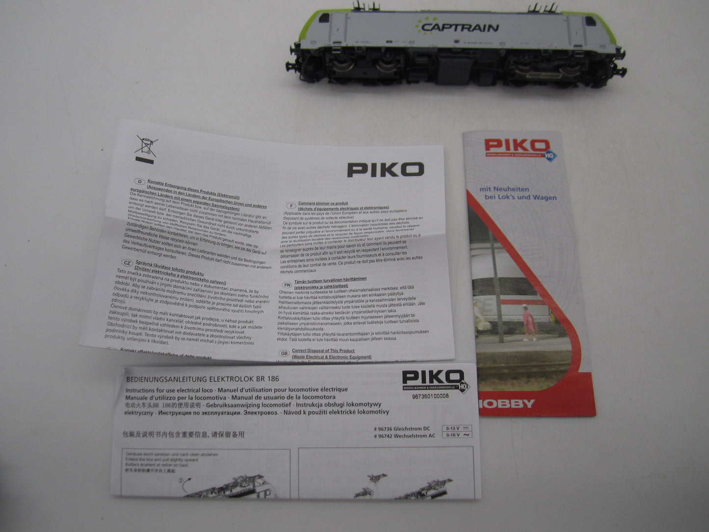 Piko H0 - 96736 - E-loc, BR 186 van Captrain - Digitaal