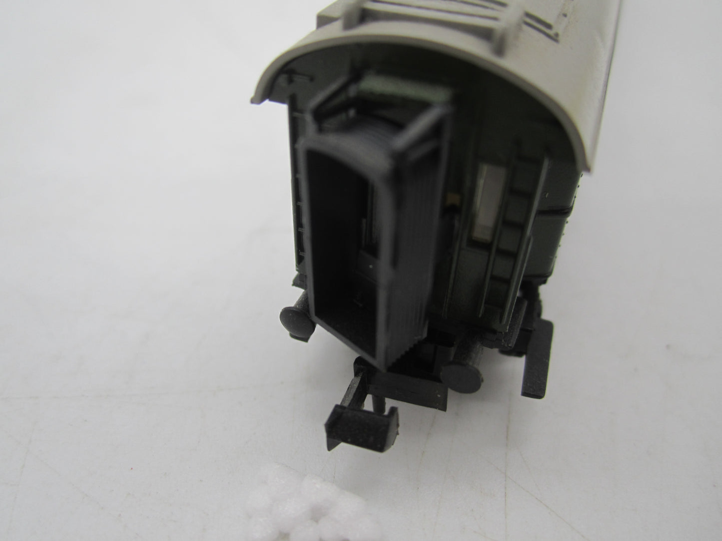 Minitrix N - 51 3151 00 - Personenrijtuig 1e/2e klas van de DRG, met verlichting