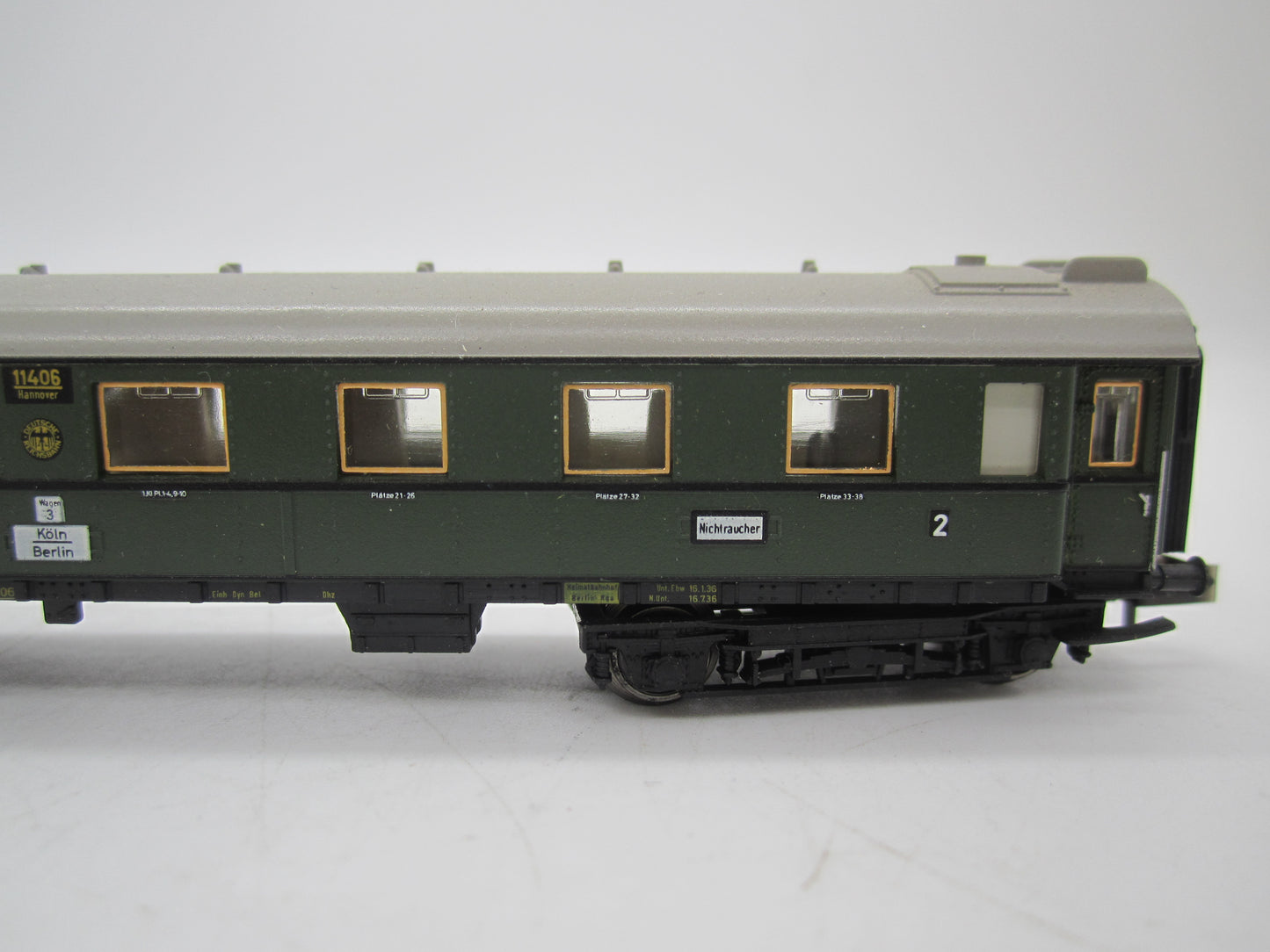 Minitrix N - 51 3150 00 - Personenrijtuig 1e/2e klas van de DRG