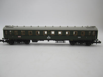 Minitrix N - 51 3071 00 - Personenrijtuig 3e klas van de DRG, met verlichting