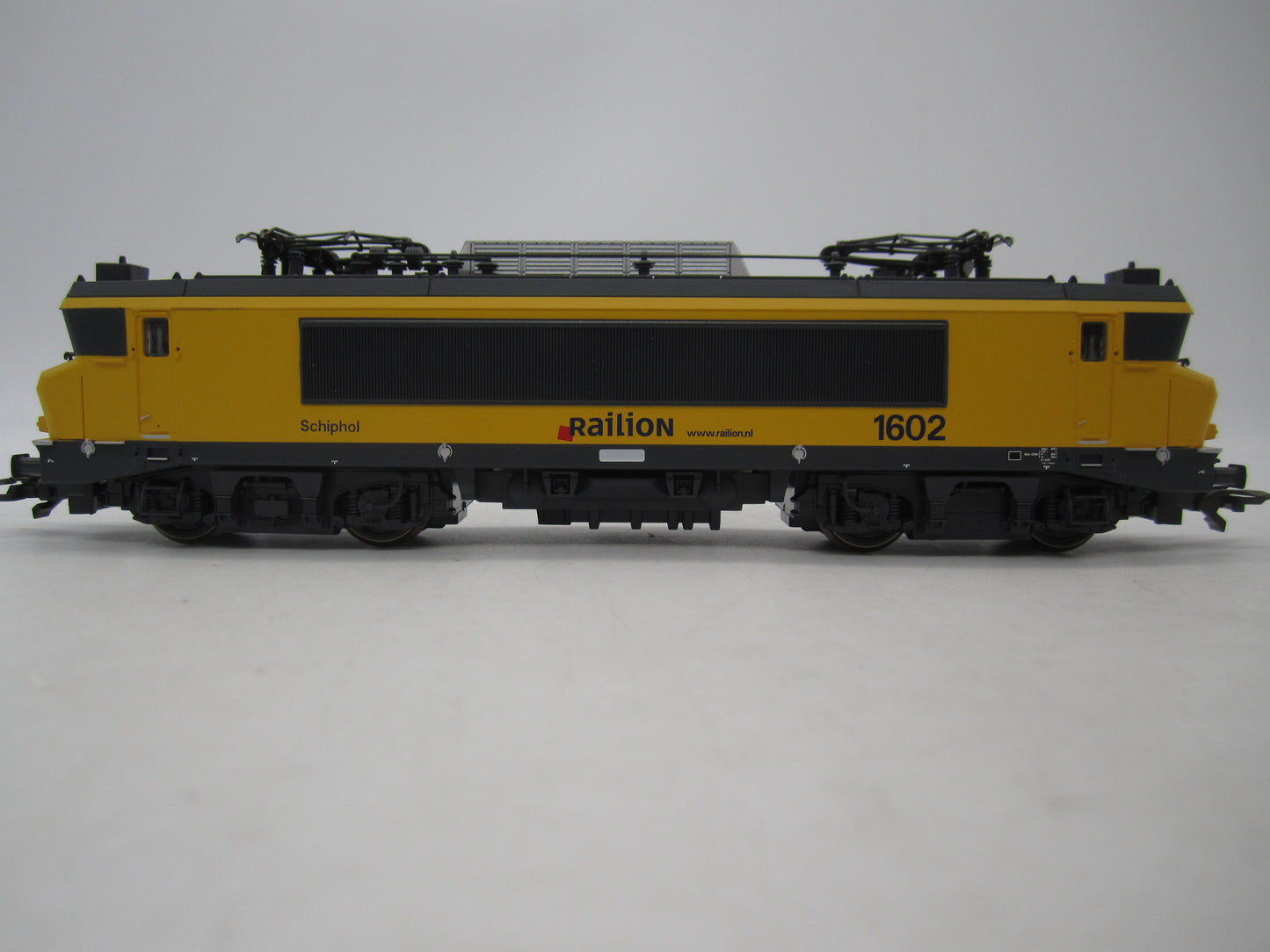 Roco H0 - 63553 - E-loc, Serie 1600 "Schiphol" van Railion - Digitaal Voorbereid