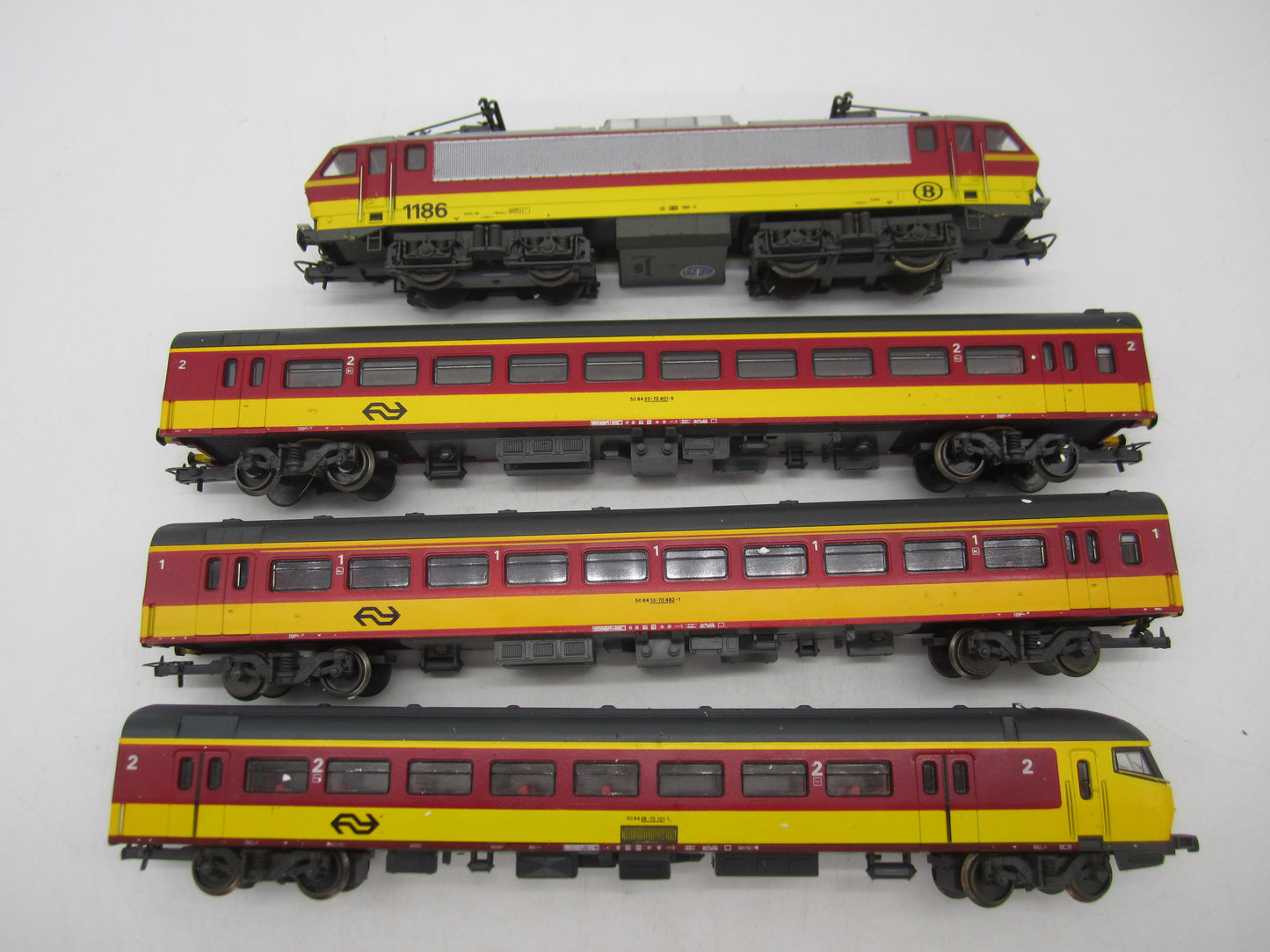 Lima H0 - 149817 - 4-delige Beneluxtrein, serie 1186 met 3 rijtuigen van de NS/NMBS - Digitaal Selectrix