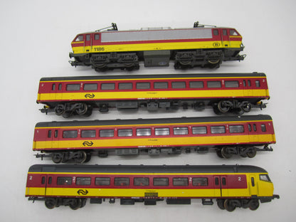 Lima H0 - 149817 - 4-delige Beneluxtrein, serie 1186 met 3 rijtuigen van de NS/NMBS - Digitaal Selectrix