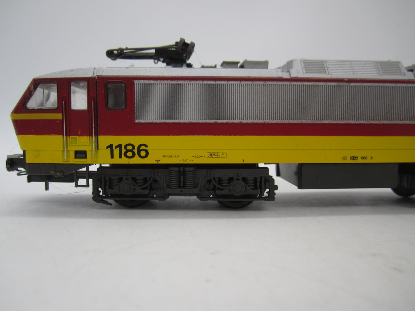 Lima H0 - 149817 - 4-delige Beneluxtrein, serie 1186 met 3 rijtuigen van de NS/NMBS - Digitaal Selectrix