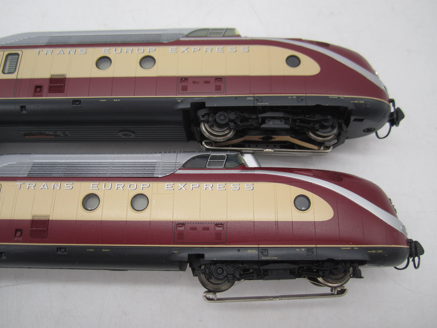 Märklin H0 - 37605 - 4-delig dieseltreinstel VT11.5 TEE van de DB - FX/Sound