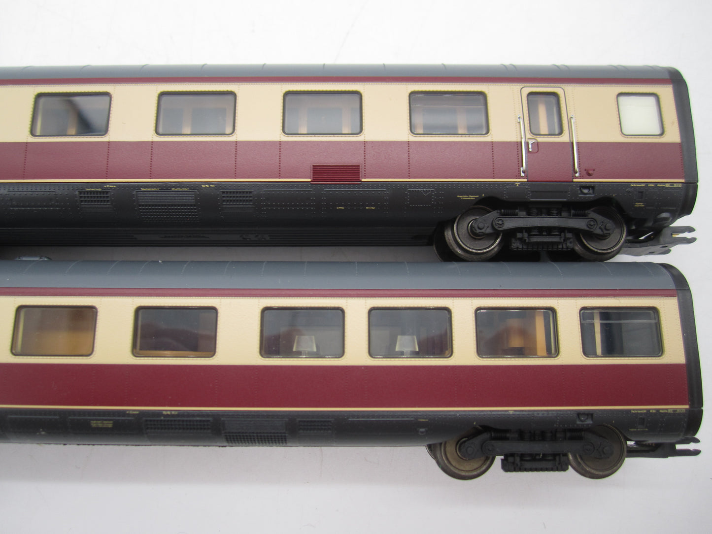 Märklin H0 - 37605 - 4-delig dieseltreinstel VT11.5 TEE van de DB - FX/Sound