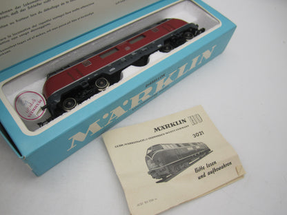 Märklin H0 - 3021 - Dieselloc, V200 060 van de DB - Analoog