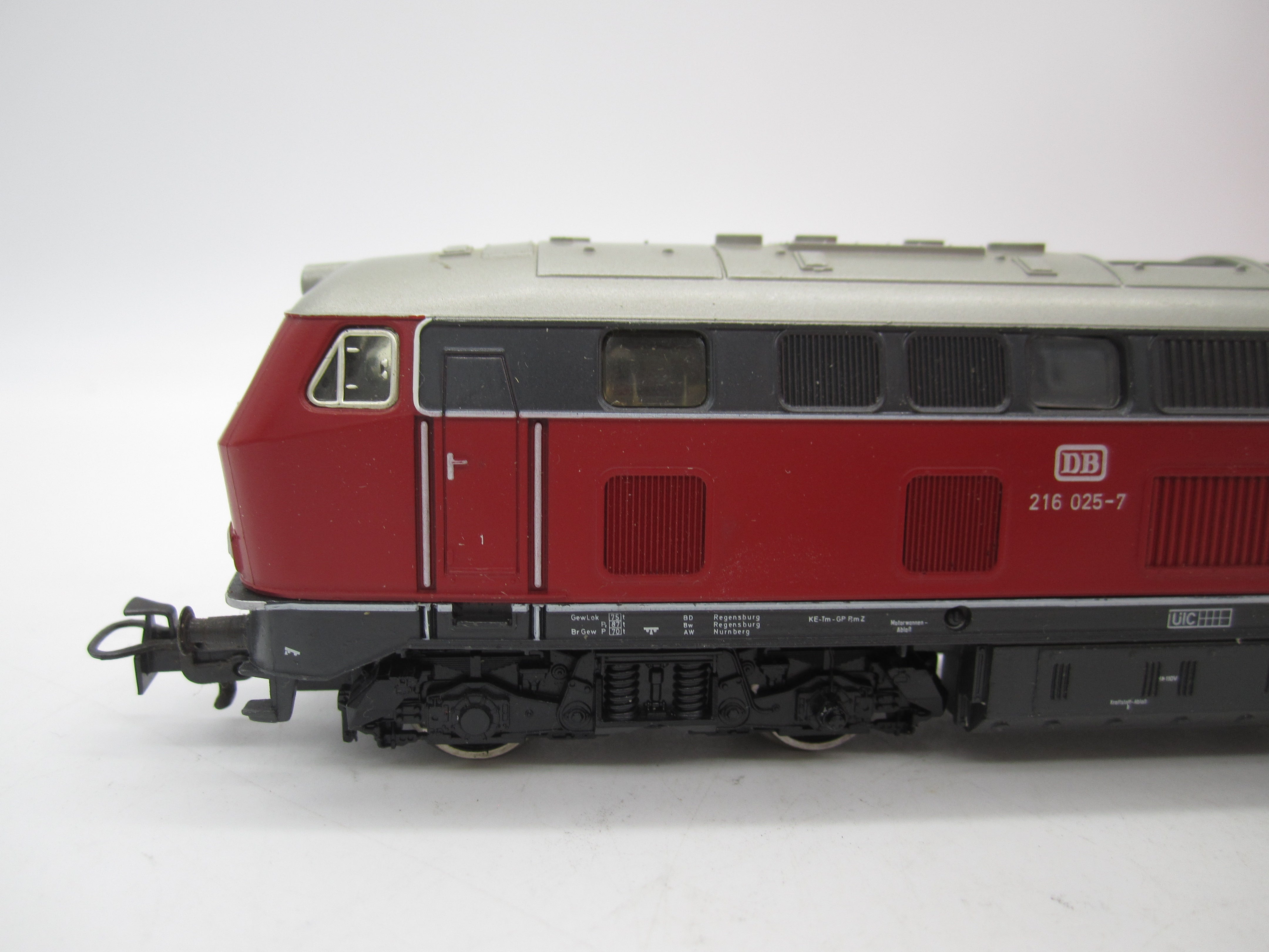 Märklin H0 - 3075 - Dieselloc, BR 216 van de DB - Analoog – Twentrain
