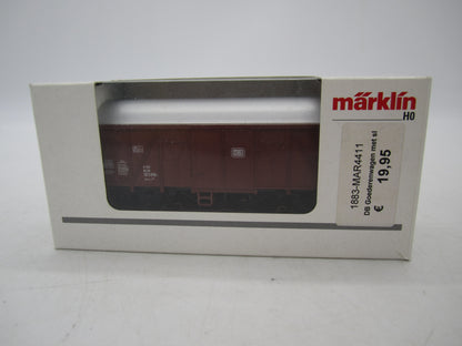 Märklin H0 - 4411 - Gesloten goederenwagen van de DB, met sluitlicht