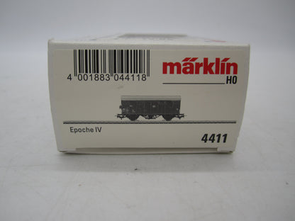 Märklin H0 - 4411 - Gesloten goederenwagen van de DB, met sluitlicht
