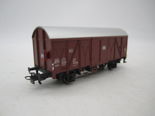 Märklin H0 - 4411 - Gesloten goederenwagen van de DB, met sluitlicht
