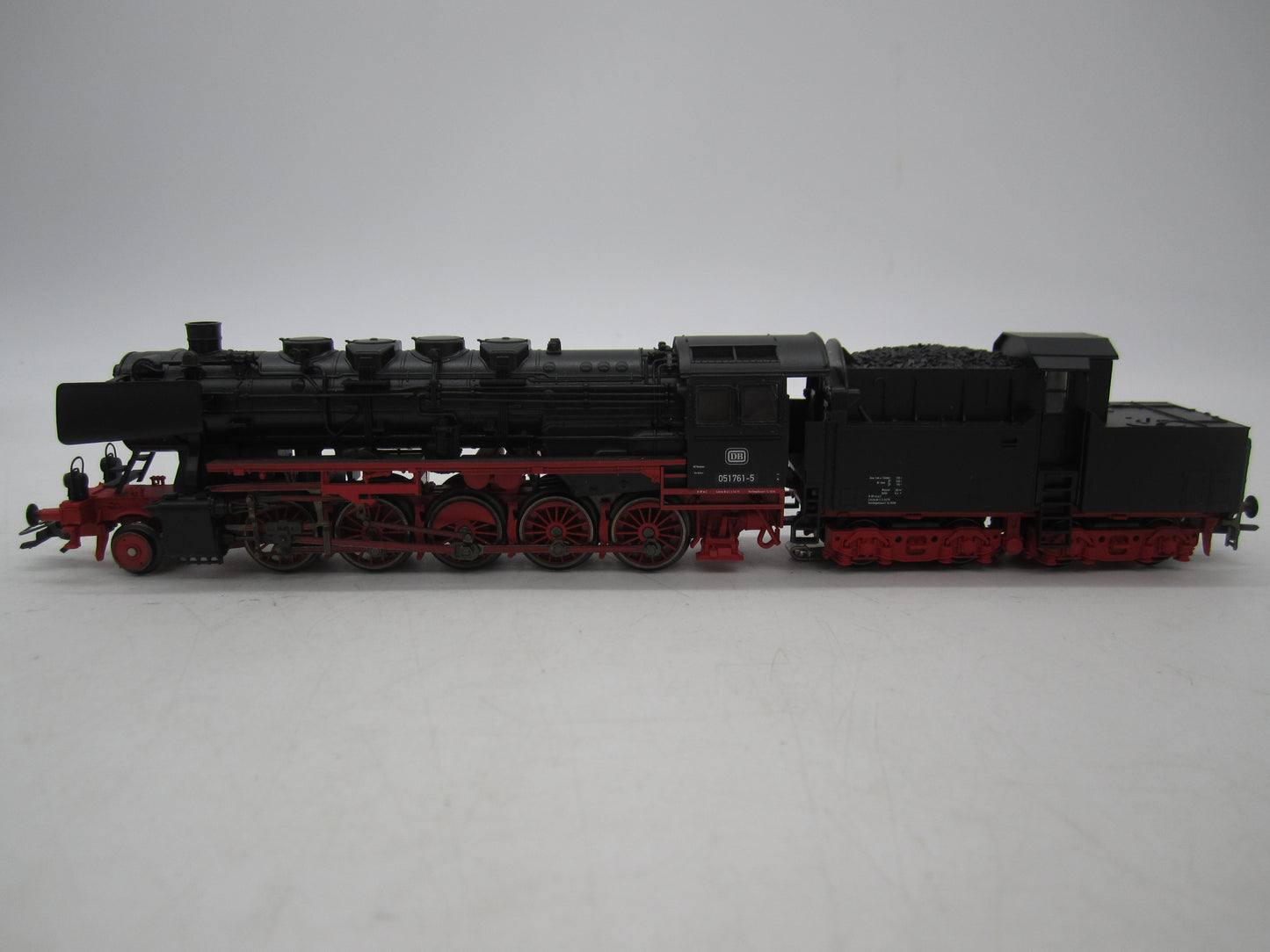 Märklin H0 - 37841 - Stoomloc met cabinetender BR 051 van de DB - Digitaal