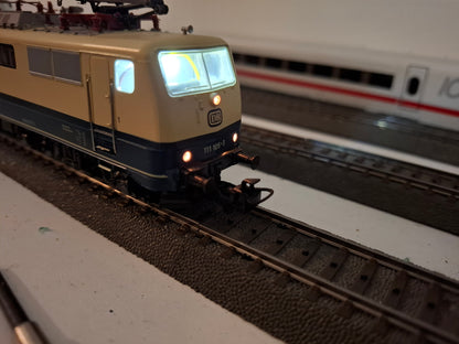 Märklin H0 - Uit set 2856 - E-loc, BR 111 van de DB, Digitaal